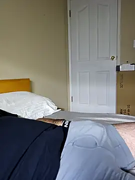 Snapshot of Mgman4365 chatting on 12/29/24, 01:28 Mgman4365 online show from 12/29/24, 01:28