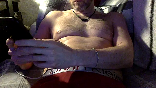 Snapshot of Stardrew123 chatting on 03/02/26, 11:22 Stardrew123 online show from 03/02/26, 11:22