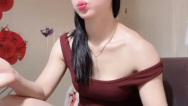 LinhChi 9x online show from 05/19/26, 12:38