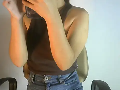 Manvi1510 online show from 02/13/26, 04:52