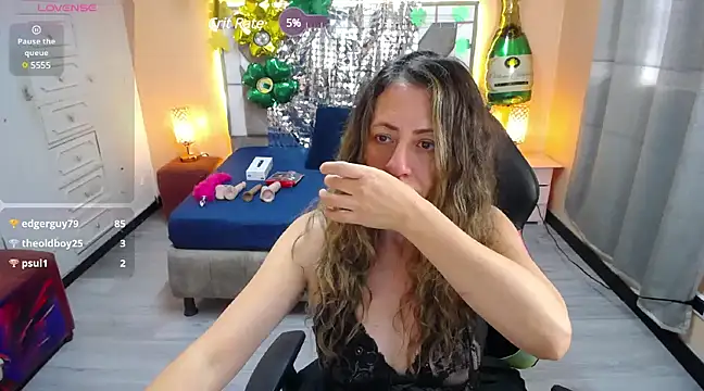 miss hanna07 online show from 03/18/25, 06:59