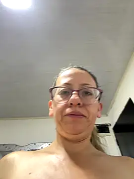 miss hanna07 online show from 09/15/25, 10:15