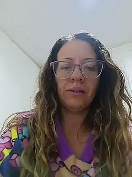 miss hanna07 online show from 10/23/25, 09:30