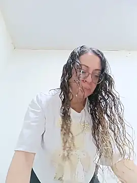 miss hanna07 online show from 06/19/26, 06:12