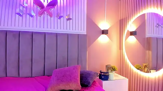 diosa cristal online show from 02/18/25, 06:48