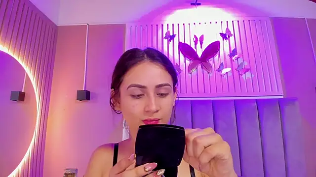 diosa cristal online show from 11/22/25, 03:38