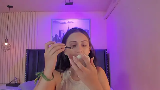 Snapshot of diosa_cristal chatting on 06/10/26, 03:29 diosa cristal online show from 06/10/26, 03:29