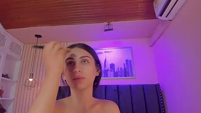 Snapshot of diosa_cristal chatting on 07/15/26, 02:28 diosa cristal online show from 07/15/26, 02:28