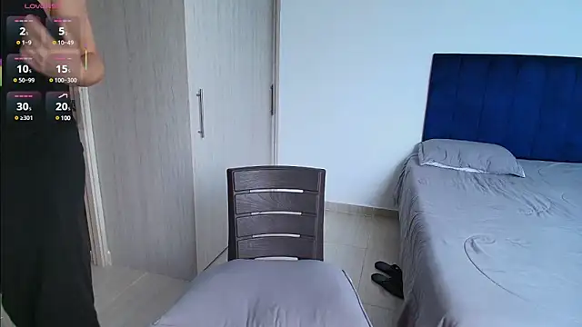 pansuggarofficial online show from 03/14/25, 02:41