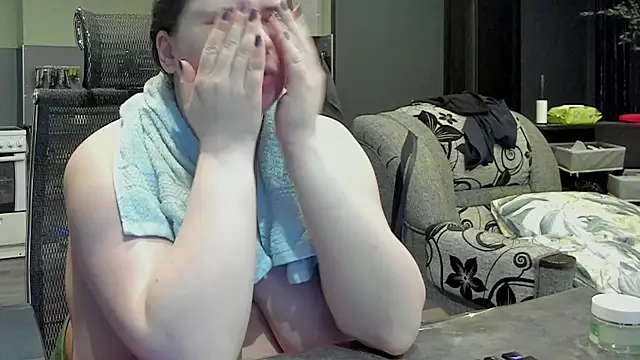 1lindsey1 online show from 02/15/25, 08:54