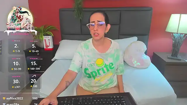 Snapshot of jadde13_ chatting on 12/19/24, 08:56 jadde13 online show from 12/19/24, 08:56