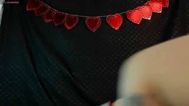 arisantana online show from 02/14/25, 12:47