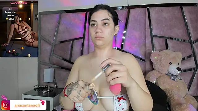 arisantana online show from 03/12/25, 01:08