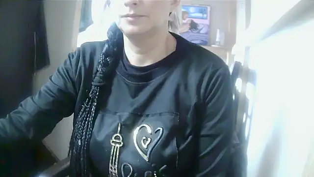 Snapshot of Jennys_room_77 chatting on 05/04/26, 08:16 Jennys room 77 online show from 05/04/26, 08:16