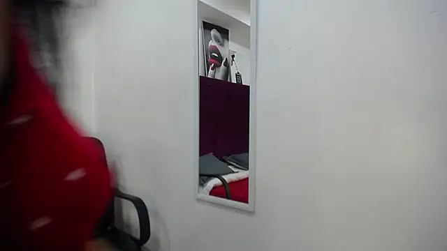 Anthonelaa   online show from 03/01/25, 04:54