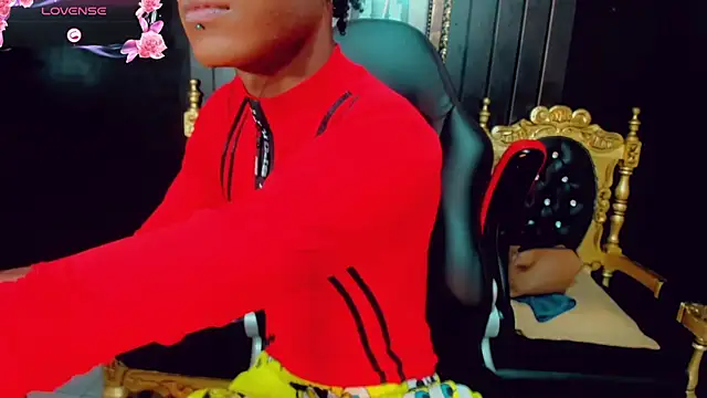 Snapshot of Kendall_hornyy chatting on 03/05/25, 07:27 Kendall hornyy online show from 03/05/25, 07:27