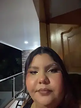  Shara Handal  online show from 05/17/26, 09:28
