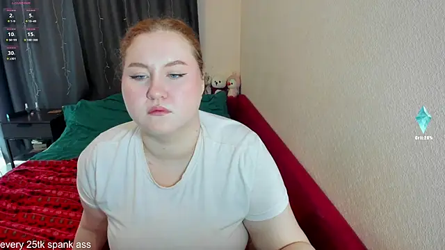 Snapshot of GeorginiaGrimes chatting on 06/29/26, 10:15 GeorginiaGrimes online show from 06/29/26, 10:15