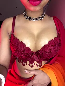 Snapshot of Hot-sexy222 chatting on 11/26/25, 02:18 Hot-sexy222 online show from 11/26/25, 02:18
