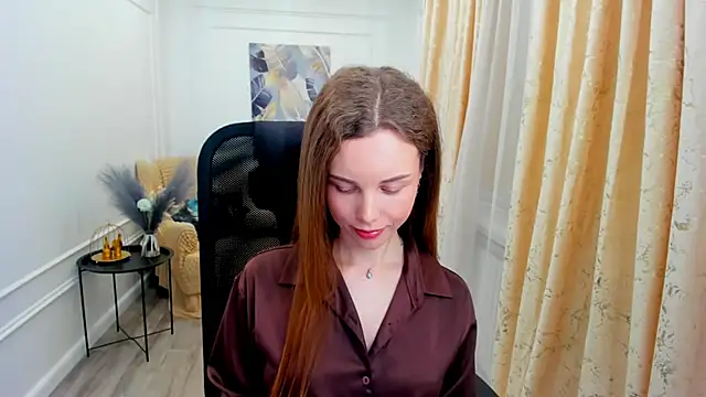 Snapshot of MileyWings chatting on 06/27/26, 11:37 MileyWings online show from 06/27/26, 11:37
