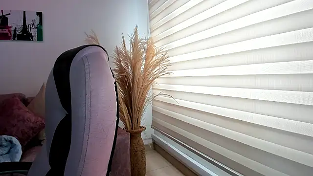 Snapshot of Alheli_16 chatting on 03/15/26, 12:55 Alheli 16 online show from 03/15/26, 12:55