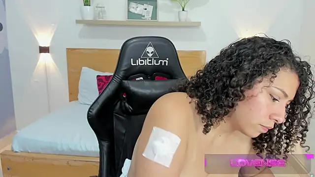 aixa 15 online show from 03/01/25, 03:16