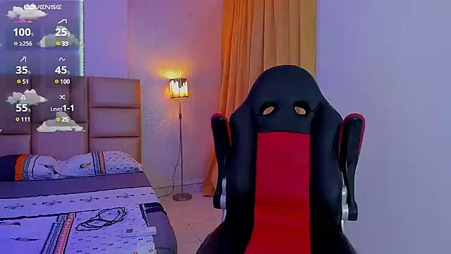 Snapshot of Nathan_Bluee chatting on 01/29/25, 01:17 Nathan Bluee online show from 01/29/25, 01:17