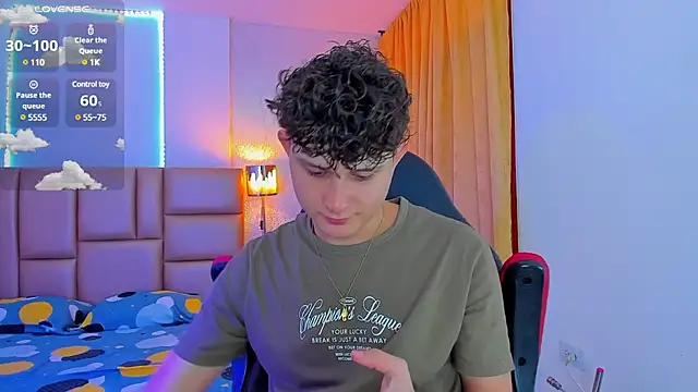 Snapshot of Nathan_Bluee chatting on 03/12/25, 01:08 Nathan Bluee online show from 03/12/25, 01:08