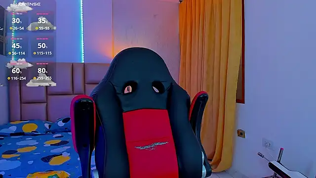 Snapshot of Nathan_Bluee chatting on 03/13/25, 04:23 Nathan Bluee online show from 03/13/25, 04:23