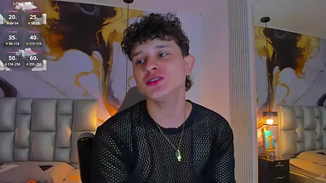 Snapshot of Nathan_Bluee chatting on 09/20/25, 11:33 Nathan Bluee online show from 09/20/25, 11:33