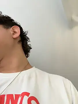 Snapshot of Nathan_Bluee chatting on 09/22/25, 11:34 Nathan Bluee online show from 09/22/25, 11:34