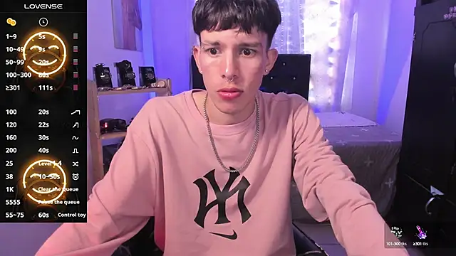 Snapshot of DominicPrince chatting on 12/03/24, 12:49 DominicPrince online show from 12/03/24, 12:49