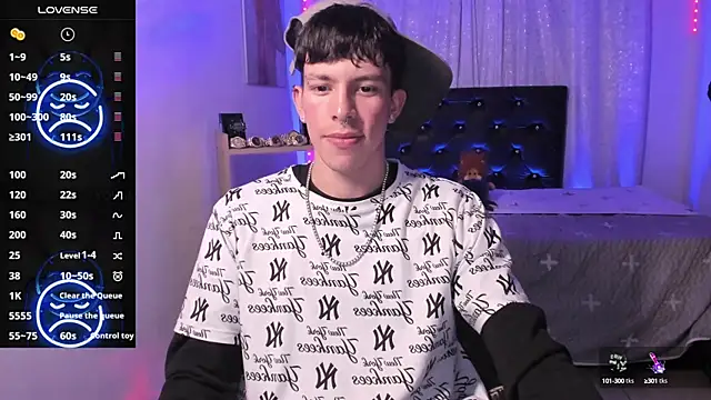 Snapshot of DominicPrince chatting on 12/17/24, 09:39 DominicPrince online show from 12/17/24, 09:39