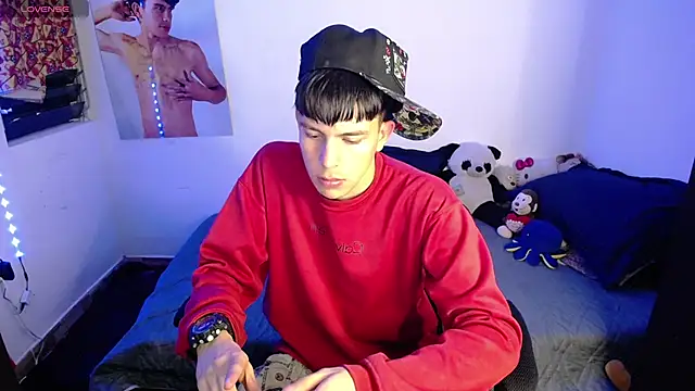 Snapshot of DominicPrince chatting on 09/22/25, 12:07 DominicPrince online show from 09/22/25, 12:07