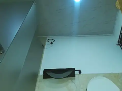 Snapshot of hornymilf_69xxx chatting on 11/21/25, 09:35 hornymilf 69xxx online show from 11/21/25, 09:35