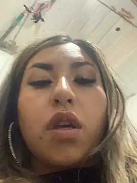 Snapshot of Khalyk_G chatting on 12/13/24, 06:10 Khalyk G online show from 12/13/24, 06:10