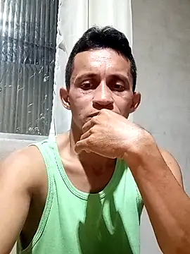 Snapshot of dotado20robson chatting on 02/15/26, 02:08 dotado20robson online show from 02/15/26, 02:08