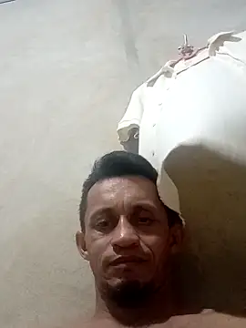 Snapshot of dotado20robson chatting on 03/28/26, 05:40 dotado20robson online show from 03/28/26, 05:40