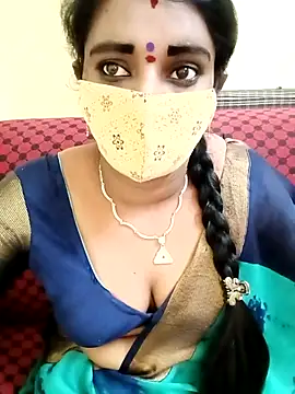 anisha91 online show from 03/10/25, 07:42