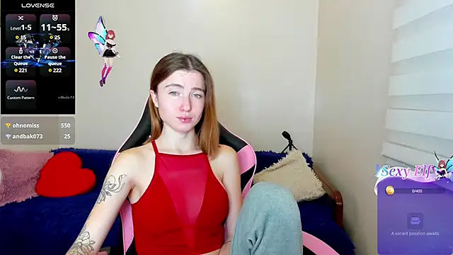 Snapshot of Luxuryalma chatting on 12/22/24, 09:33 Luxuryalma online show from 12/22/24, 09:33