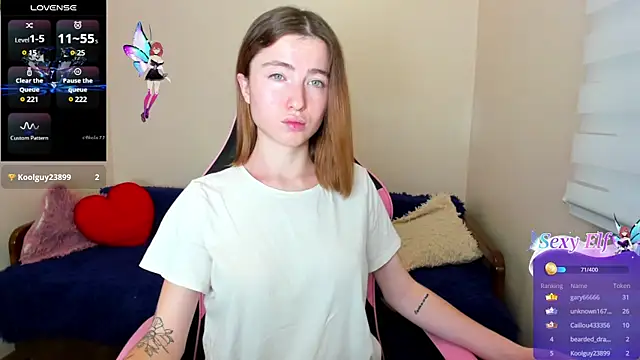 Snapshot of Luxuryalma chatting on 12/24/24, 09:28 Luxuryalma online show from 12/24/24, 09:28