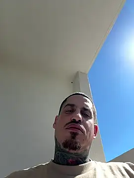 Snapshot of juicyj1311 chatting on 02/12/26, 05:30 juicyj1311 online show from 02/12/26, 05:30