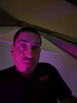 Snapshot of juicyj1311 chatting on 03/16/26, 05:55 juicyj1311 online show from 03/16/26, 05:55