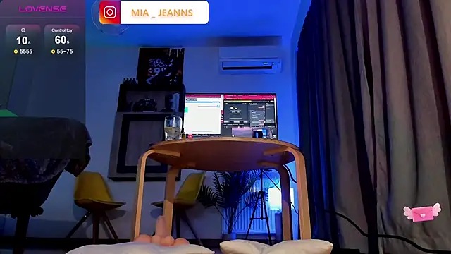 MiaJeanns online show from 12/03/24, 08:39