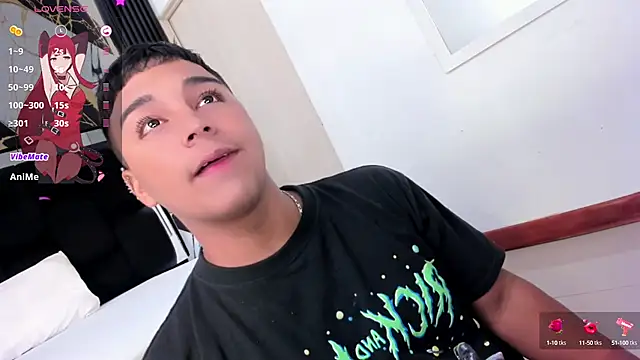 Snapshot of Seductivo_jr chatting on 01/10/25, 05:26 Seductivo jr online show from 01/10/25, 05:26