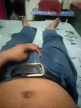 Snapshot of desihulk90 chatting on 02/09/26, 11:42 desihulk90 online show from 02/09/26, 11:42