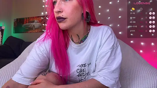 Tanya Acid online show from 06/11/26, 05:33