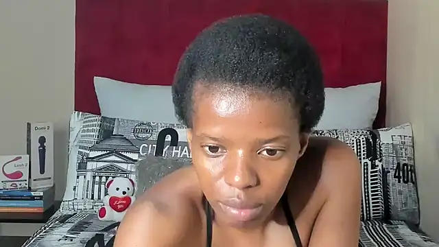 Snapshot of TAWELA998 chatting on 03/22/25, 06:58 TAWELA998 online show from 03/22/25, 06:58