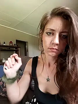 Snapshot of Missmesexycouple69 chatting on 01/09/26, 10:29 Missmesexycouple69 online show from 01/09/26, 10:29