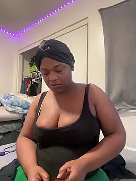 Prettynthick12 online show from 06/20/26, 08:55